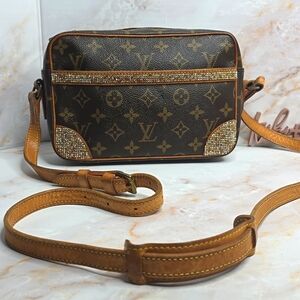 Louis vuitton Monogram trocadero 23 embellished with  rhinestones